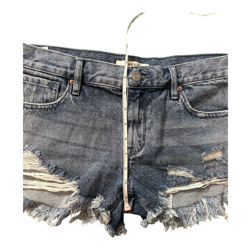 Pacsun Low-Rise Destroyed Jean Shorts - Size 27, Medium Wash - Picture 4 of 8